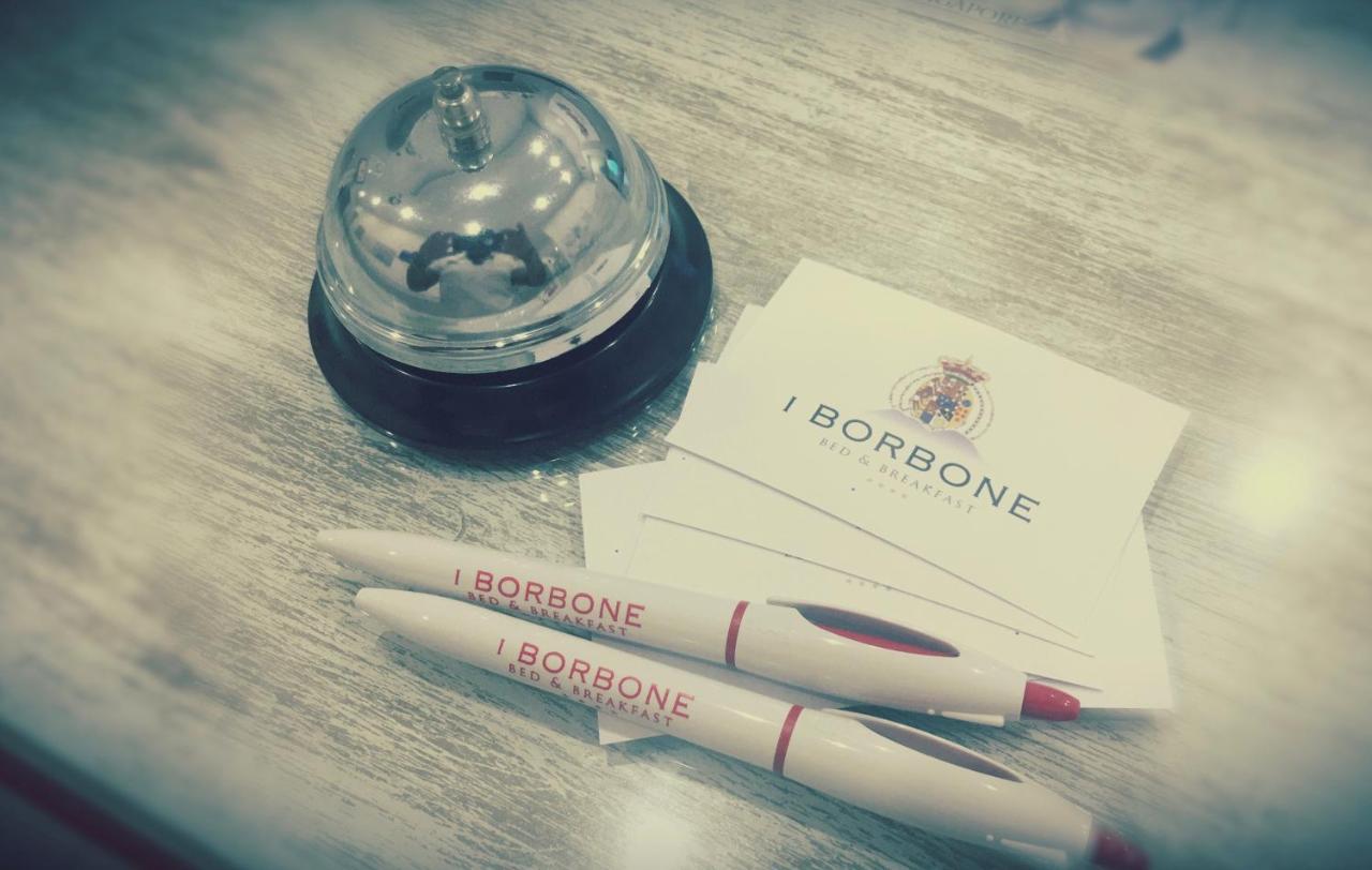B&B I Borbone Napels Buitenkant foto